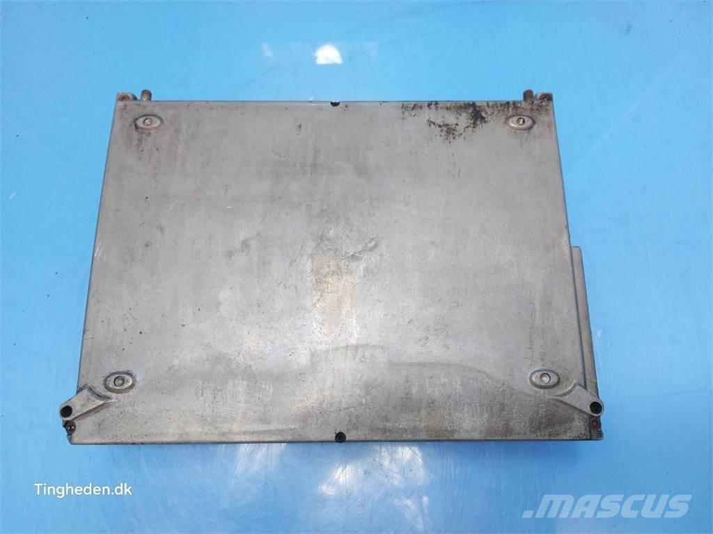 CASE 9120 Elektronik