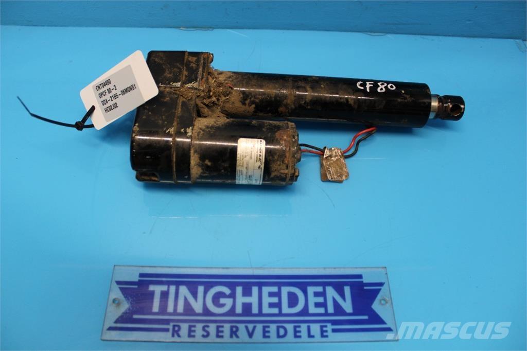 CASE CF80 Elektronik