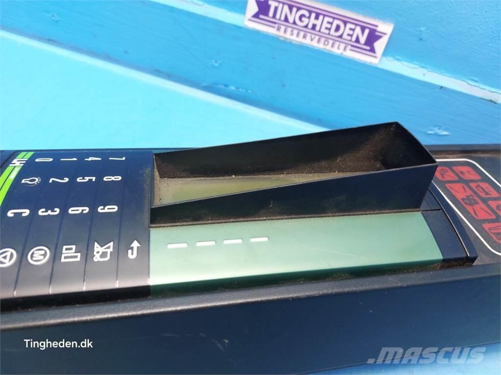 CASE CF80 Elektronik