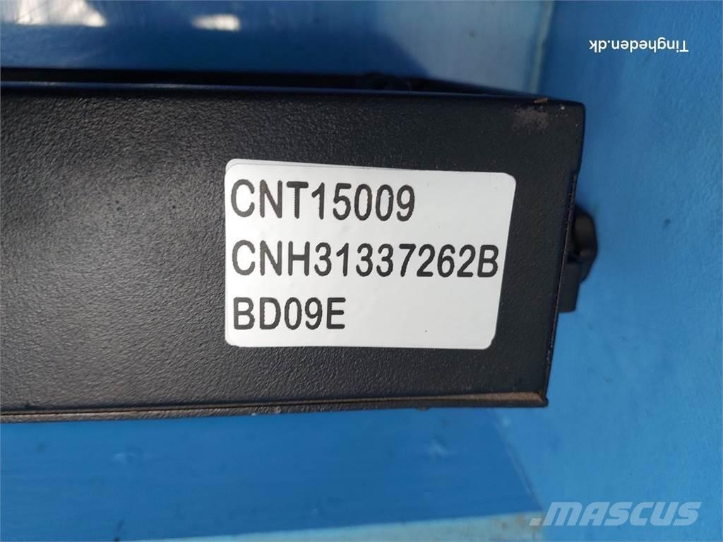 CASE CF80 Elektronik