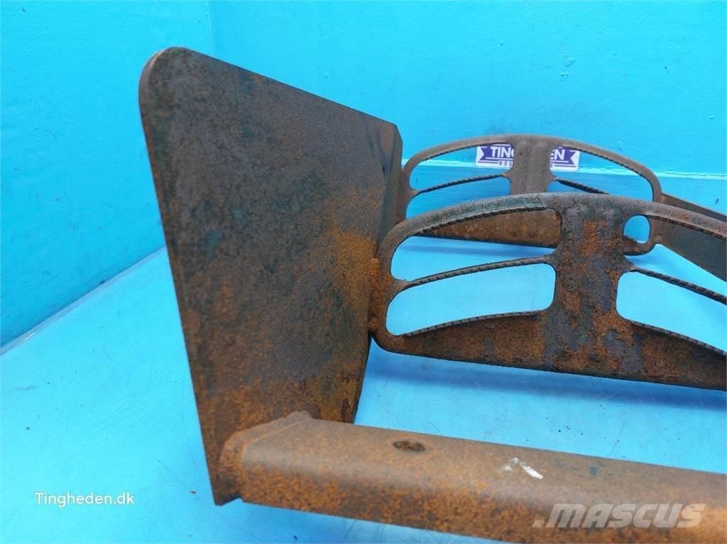 CASE Farmall 95A Andet tilbehør til traktorer