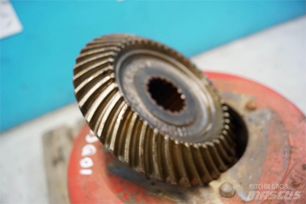 Case IH 1480 Gear