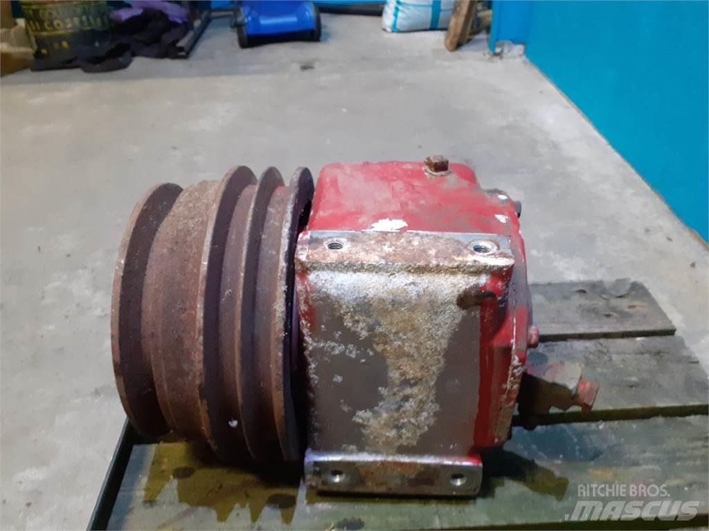 Case IH 1620 Gear