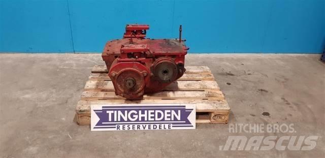 Case IH 1680 Gear
