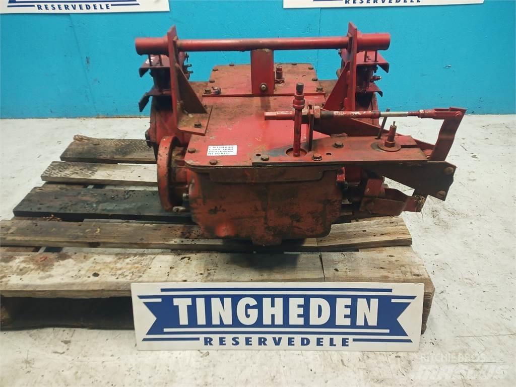 Case IH 1680 Gear