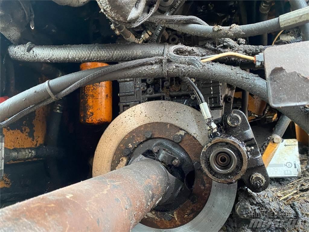 Case IH 621D Gear