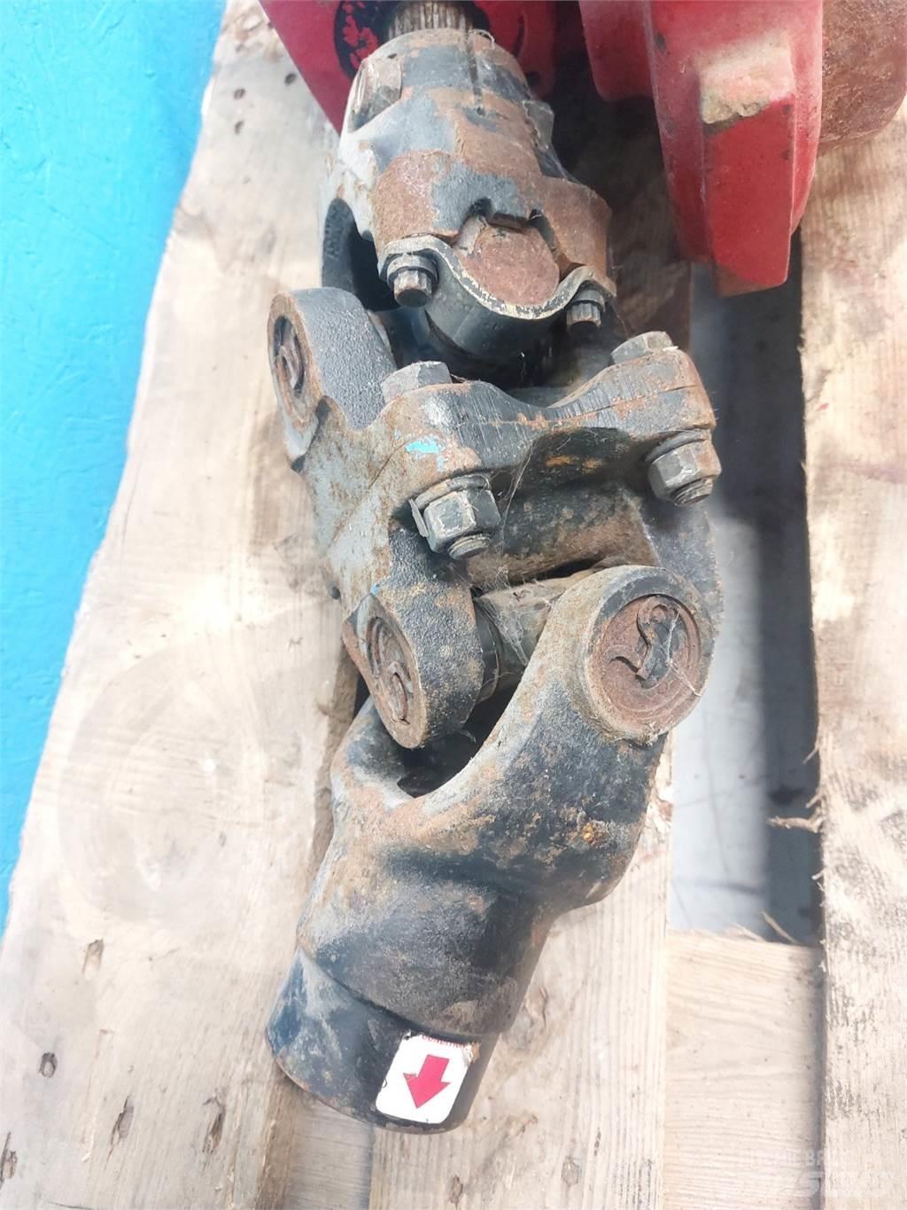 Case IH 7010 Gear