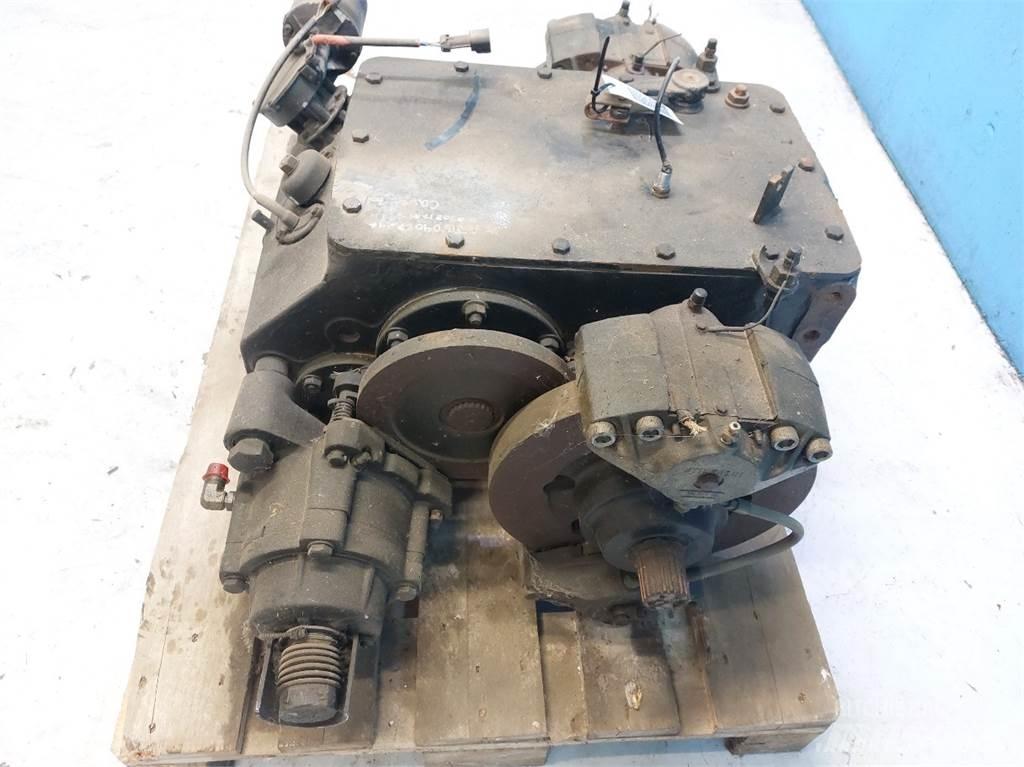 Case IH 7010 Gear