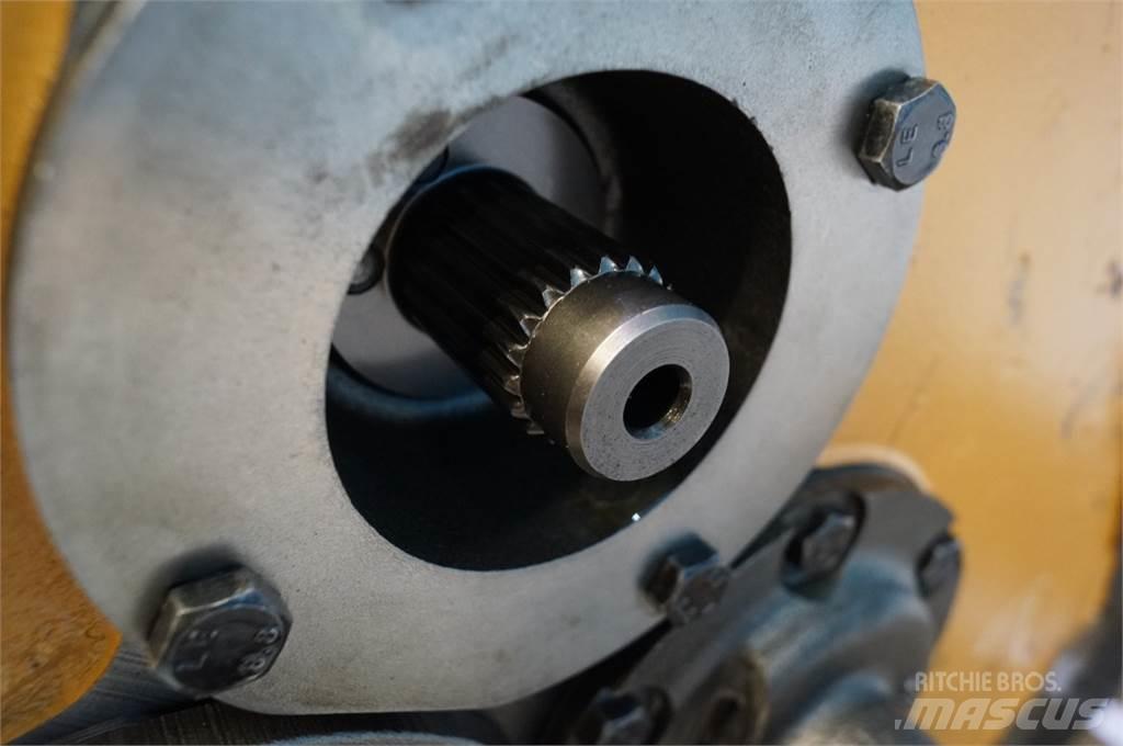 Case IH 7130 Gear