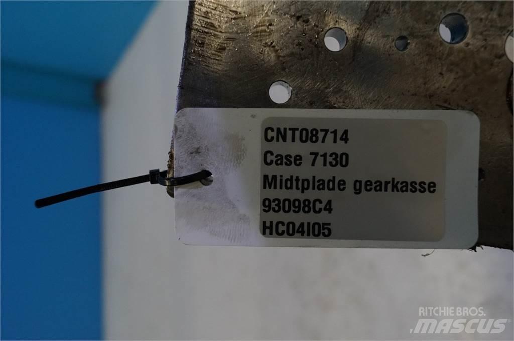 Case IH 7130 Gear