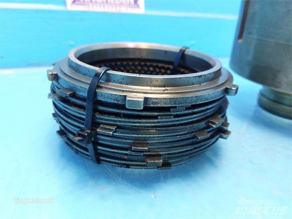 Case IH 7130 Gear