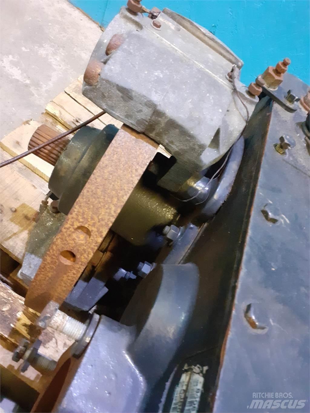 Case IH 8010 Gear