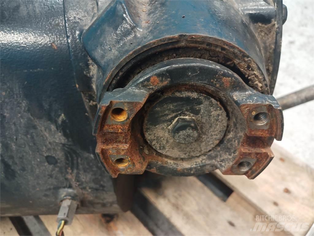 Case IH 8010 Gear