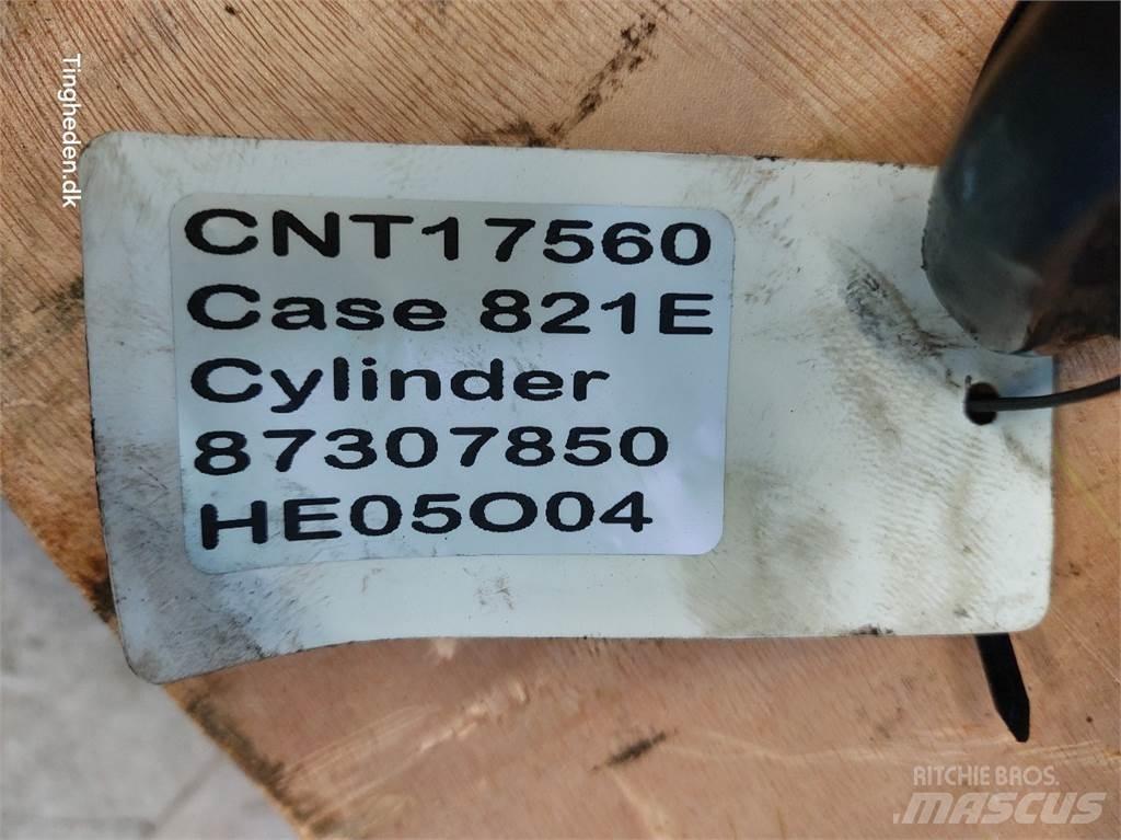 Case IH 821E Hydraulik
