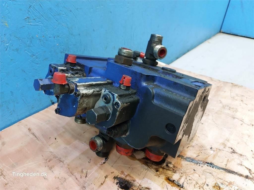 Case IH 821E Hydraulik