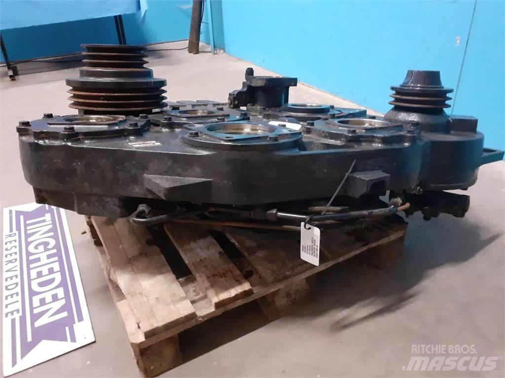 Case IH 9230 Gear