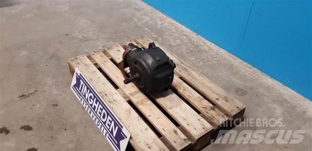 Case IH 9240 Gear