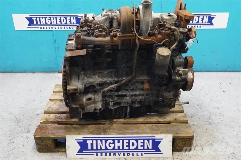 CASE Maxxum 115 Motorer