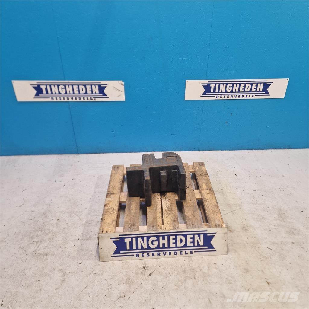 CASE Puma 200 Frontvægte