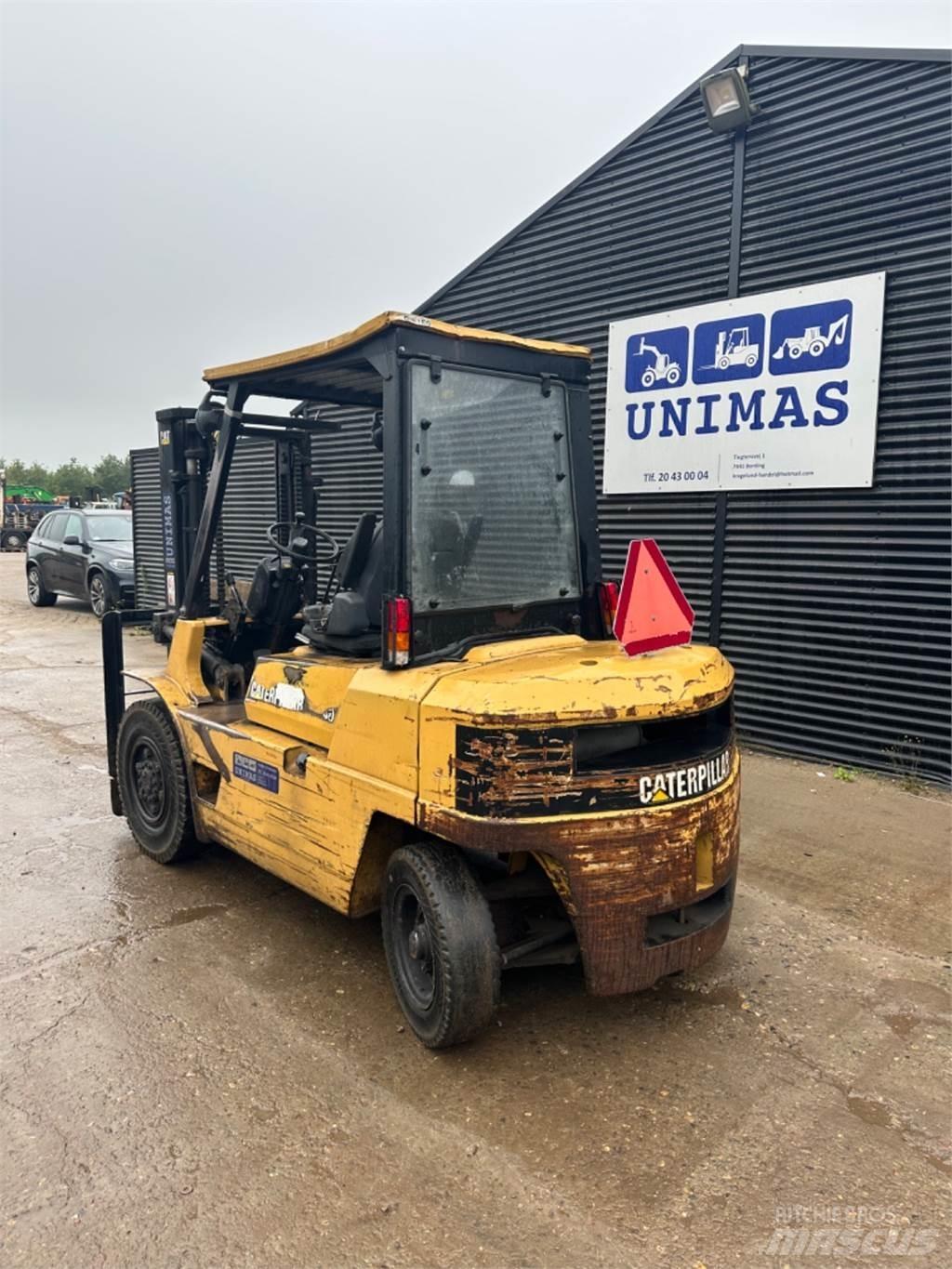 CAT DP40 Diesel gaffeltrucks