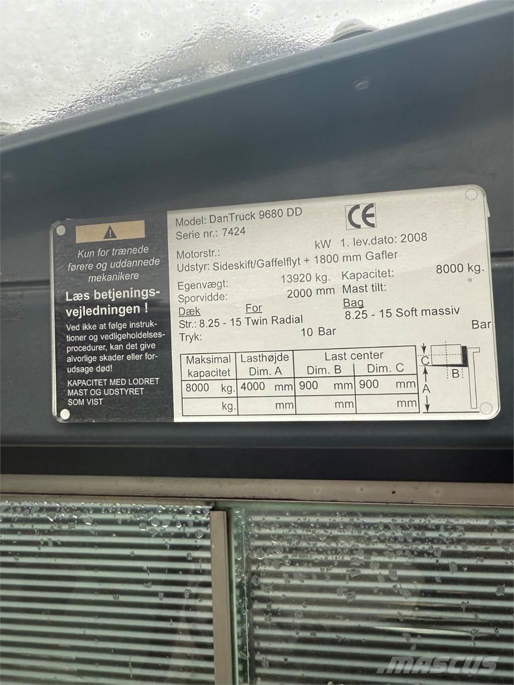 Dantruck 9680DD Diesel gaffeltrucks