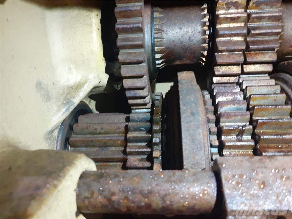 Deutz 4075 Gear