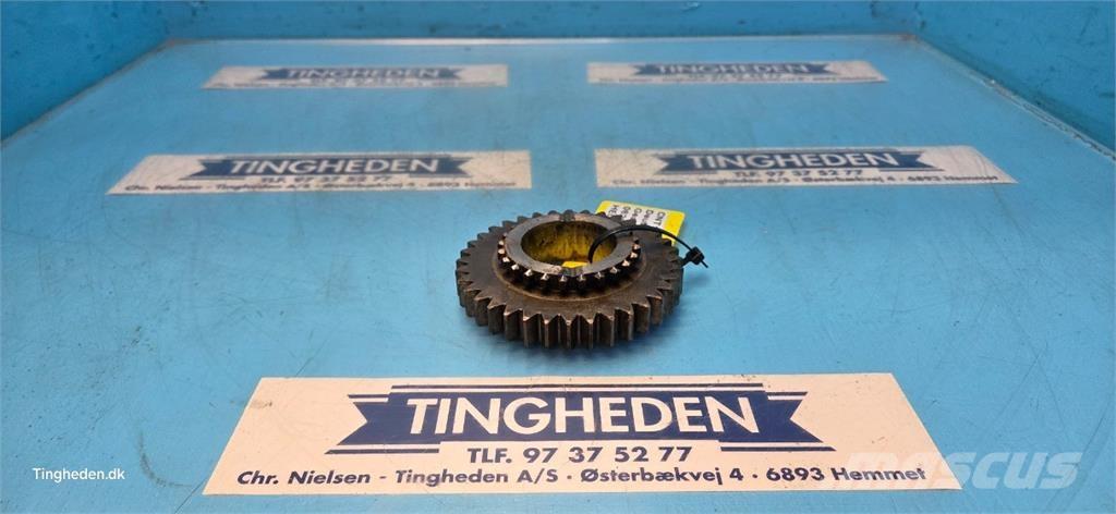 Deutz M2680 Gear