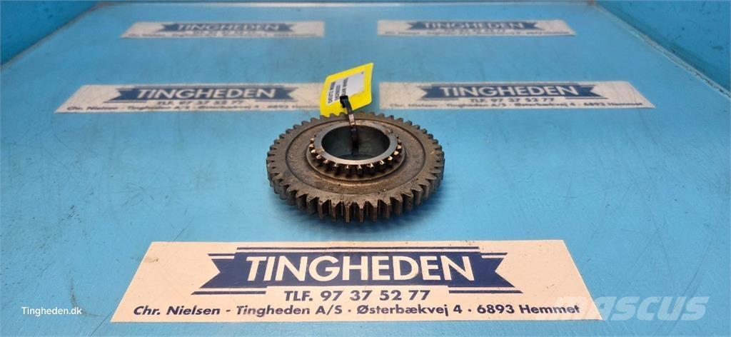 Deutz M2680 Gear