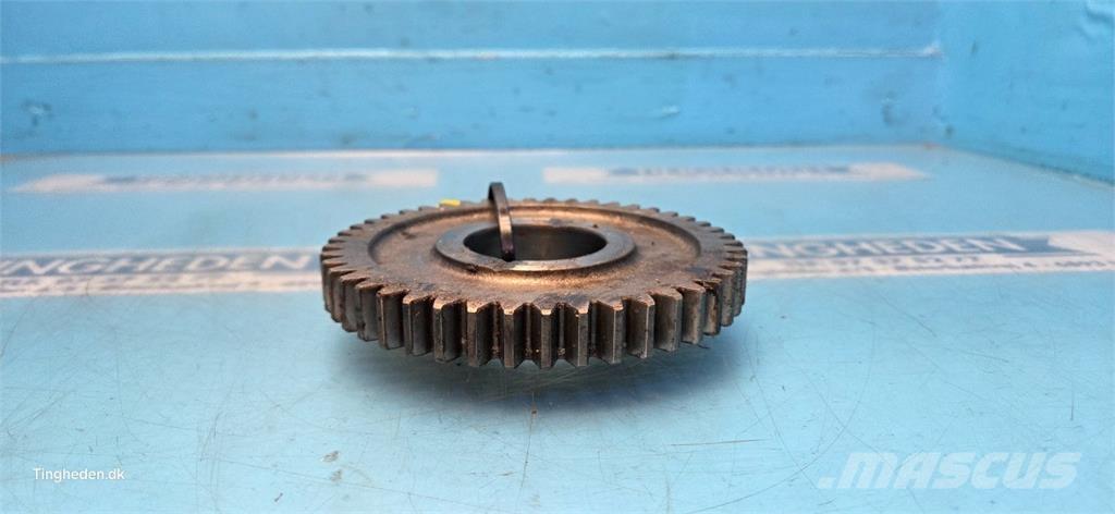 Deutz M2680 Gear