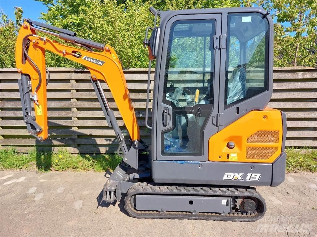 Develon DX19-7 Minigravemaskiner