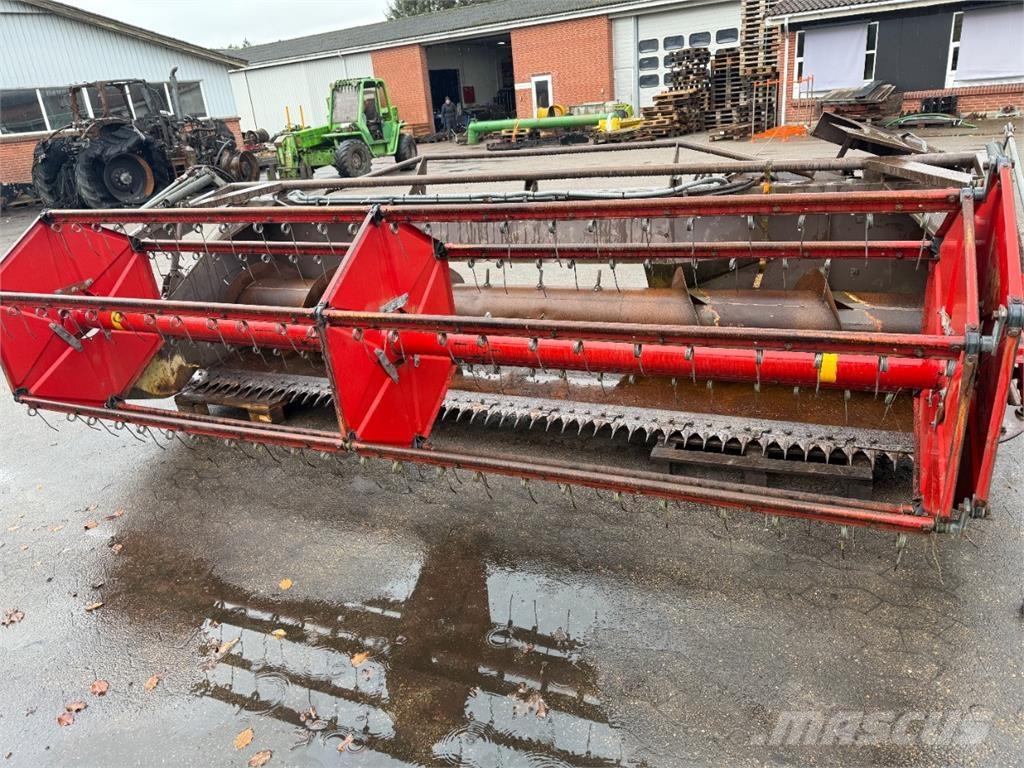 Dronningborg 14 Tilbehør til mejetærskere