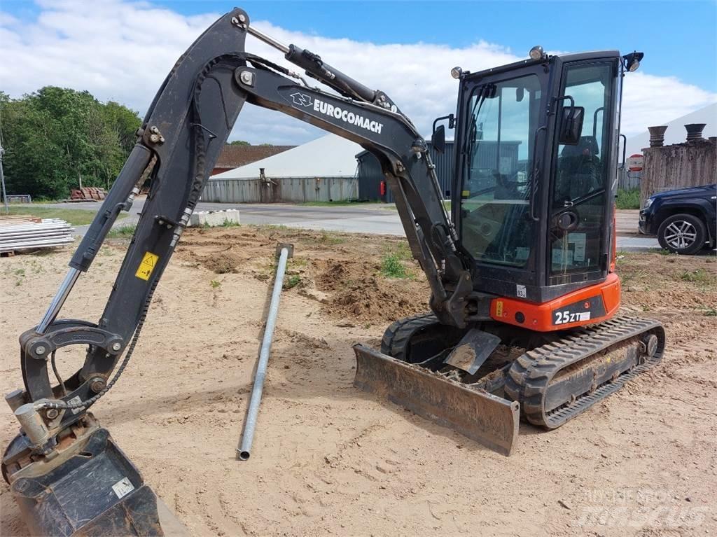Eurocomach 25ZT Minigravemaskiner