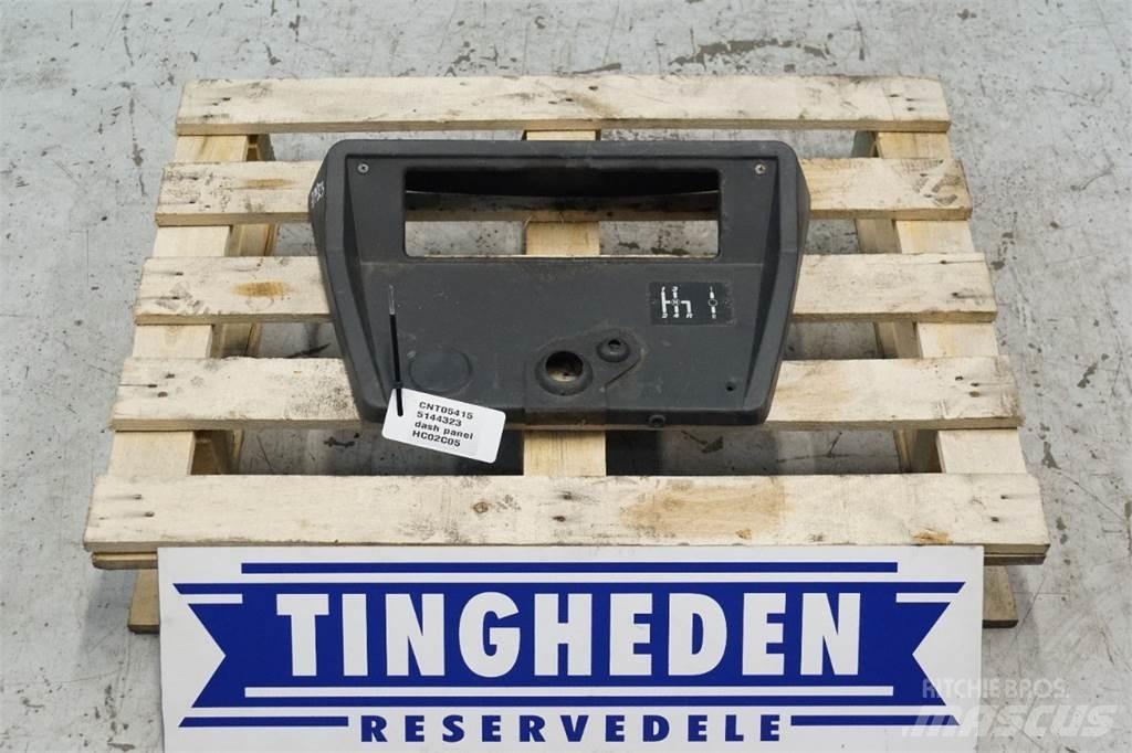 Fiat 55-56 Kabiner og interiør