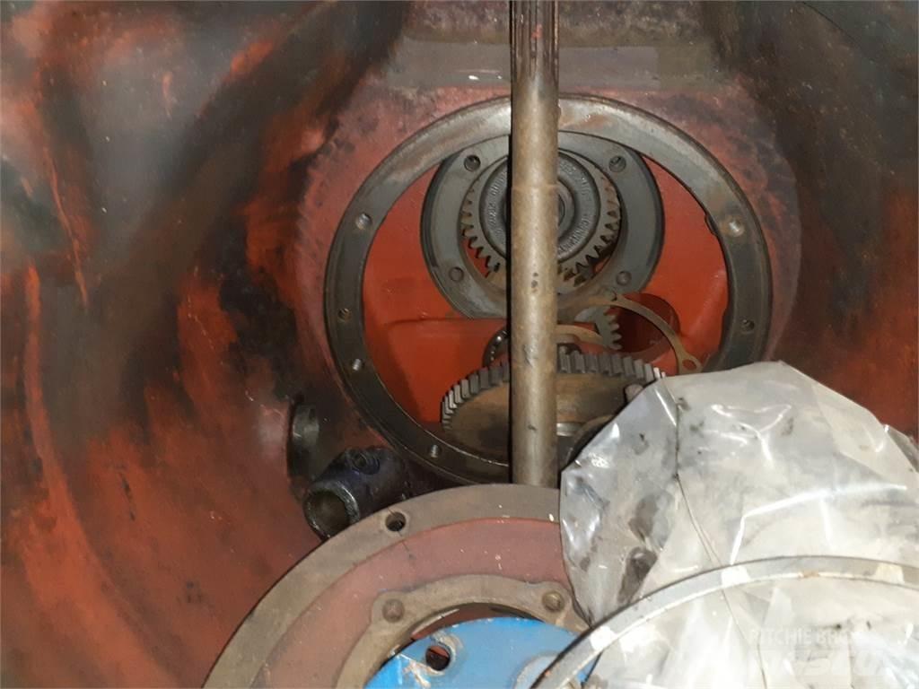 Ford 4000 Gear