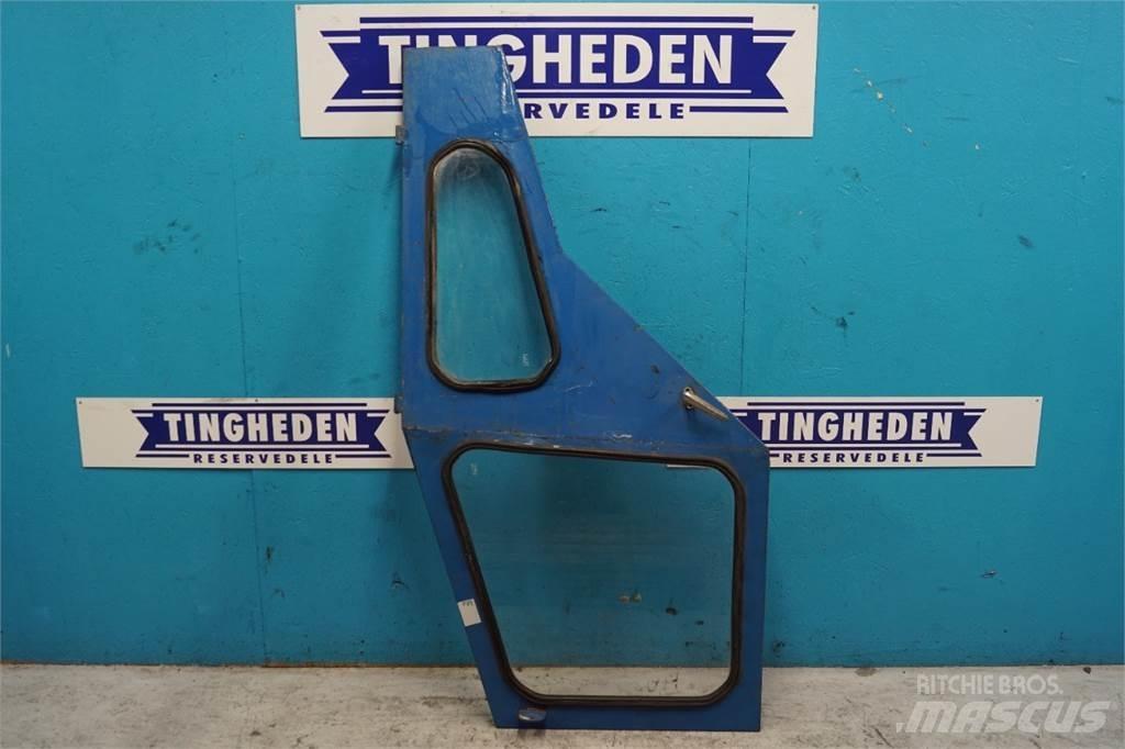 Ford 4000 Kabiner og interiør