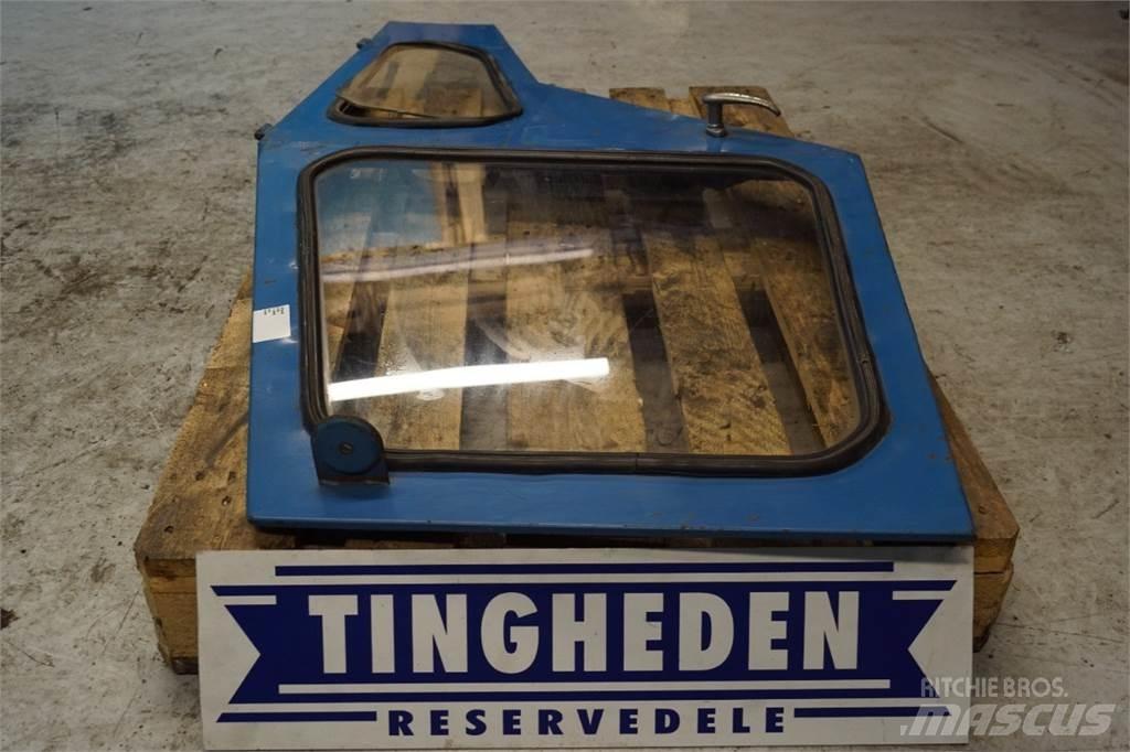 Ford 4000 Kabiner og interiør