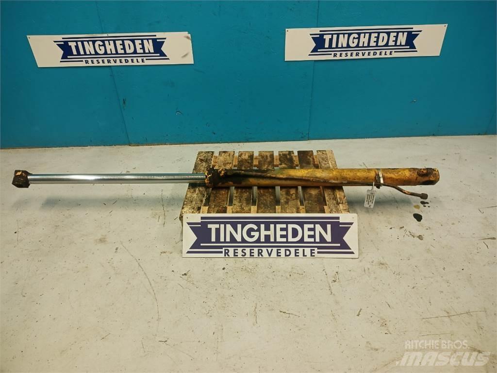 Ford 550 Booms og dippers