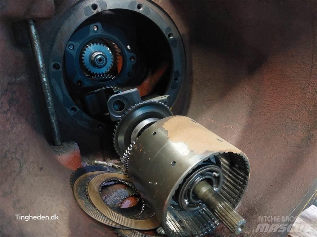 Ford 550 Gear