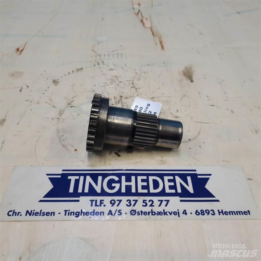 Ford 6640 Gear