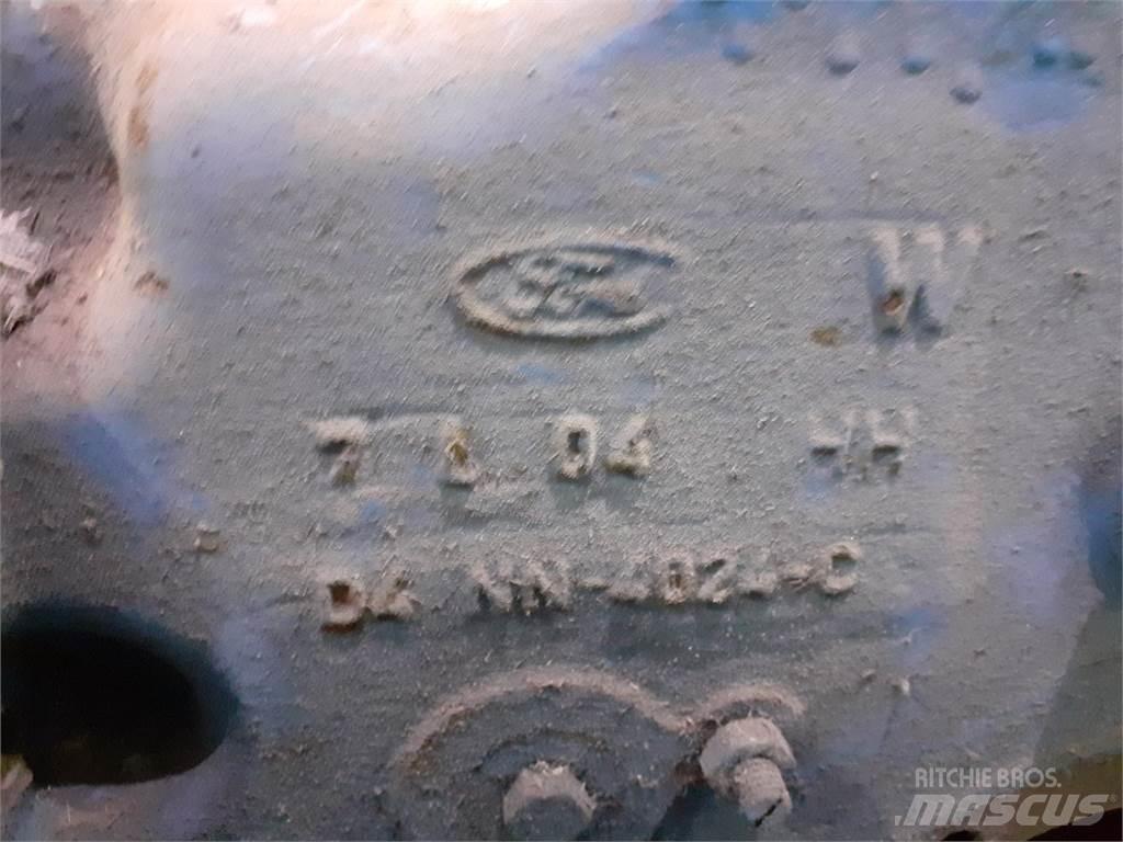 Ford 7700 Gear