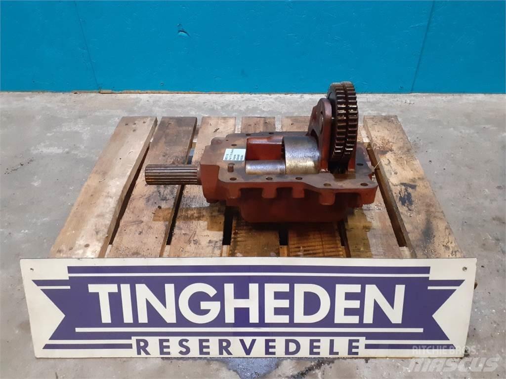 Ford 7710 Gear
