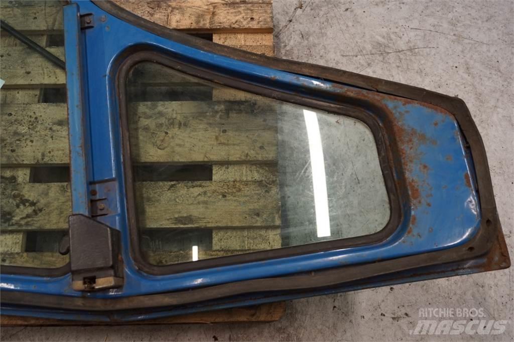 Ford 7710 Kabiner og interiør
