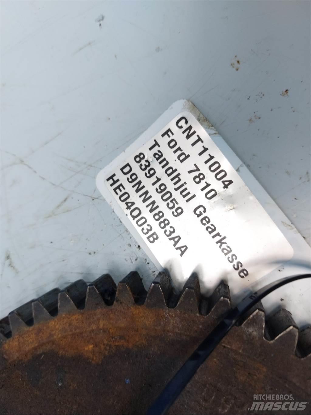 Ford 7810 Gear