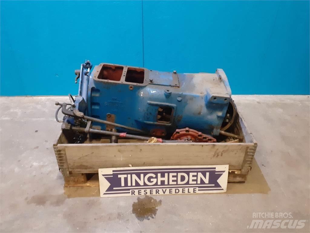 Ford 8210 Gear