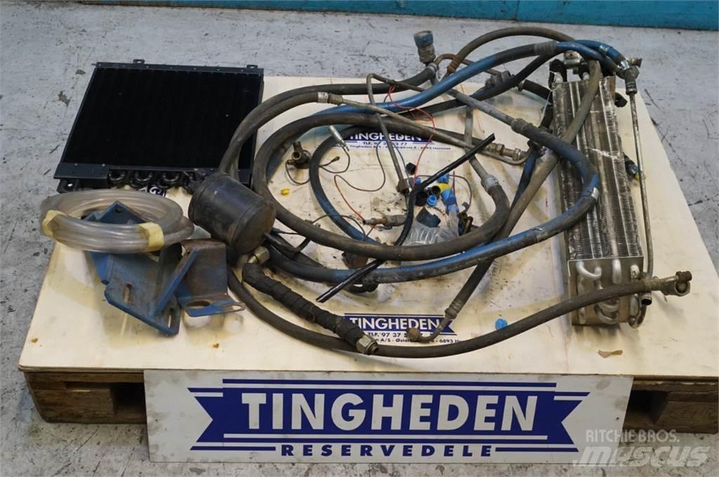 Ford 8210 Kabiner og interiør