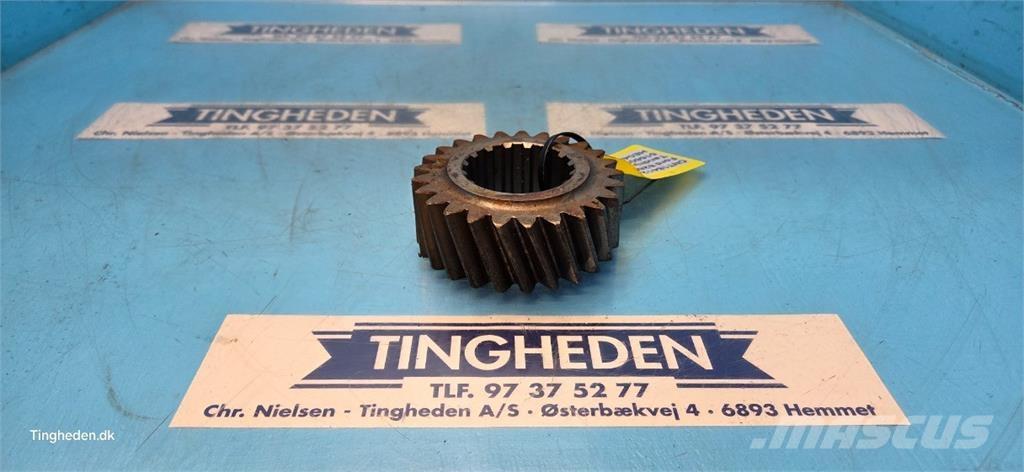 Ford 8260 Gear