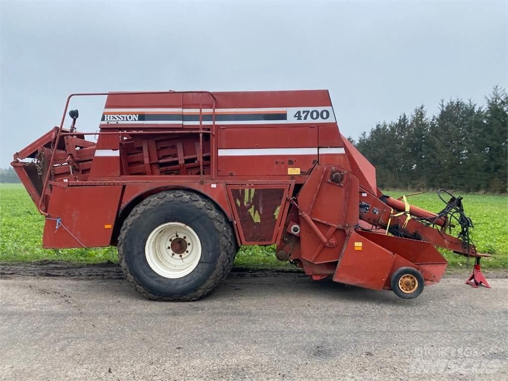 Hesston 4700 Pressere til firkantede baller