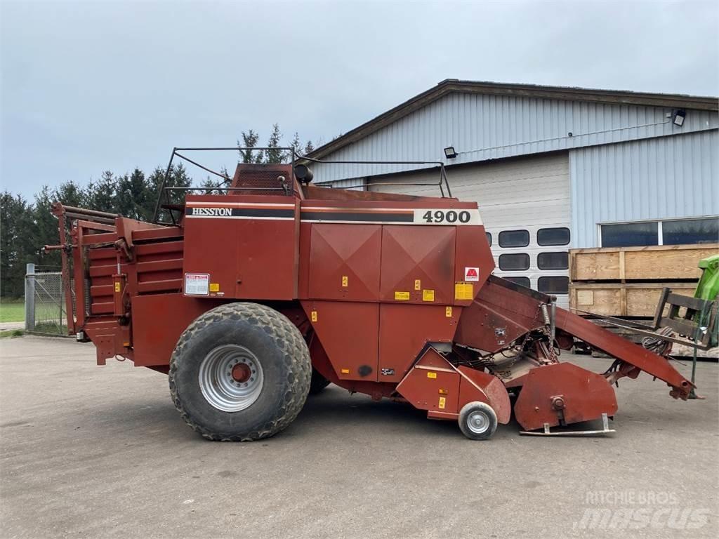 Hesston 4900 Pressere til firkantede baller