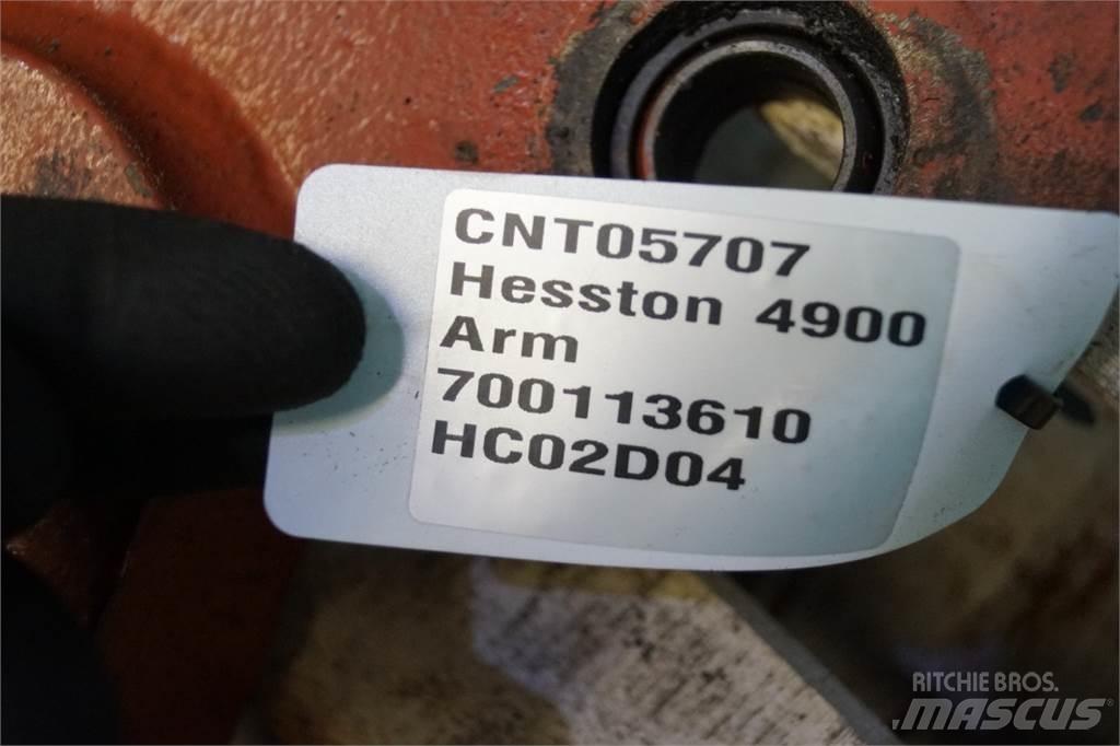 Hesston 4900 Balleklemme
