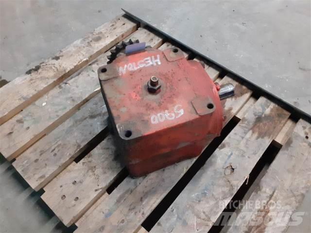 Hesston 5700 Gear